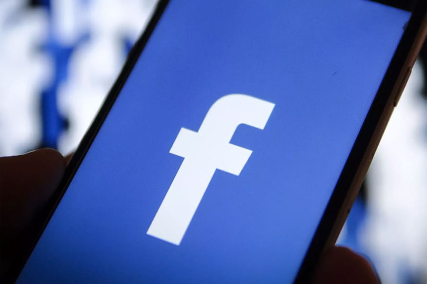 Facebook suspends app pre-installs on Huawei phones