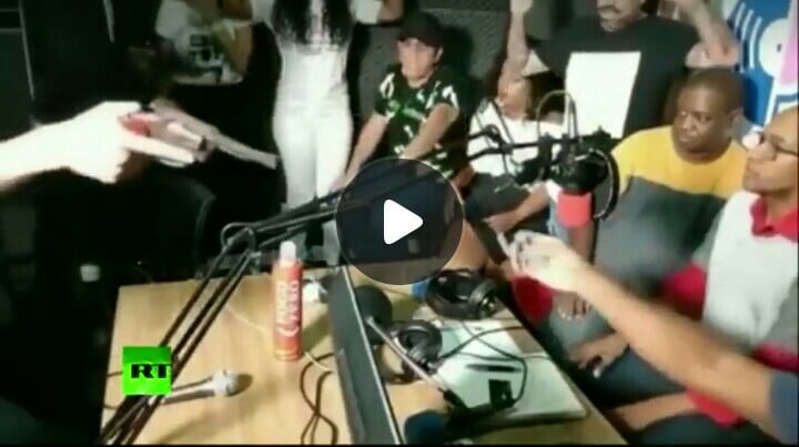 [VIDEO] Robbery On Air: Moment Armed Thieves Raid Brazilian Radio Show Studio While It’s Broadcasting