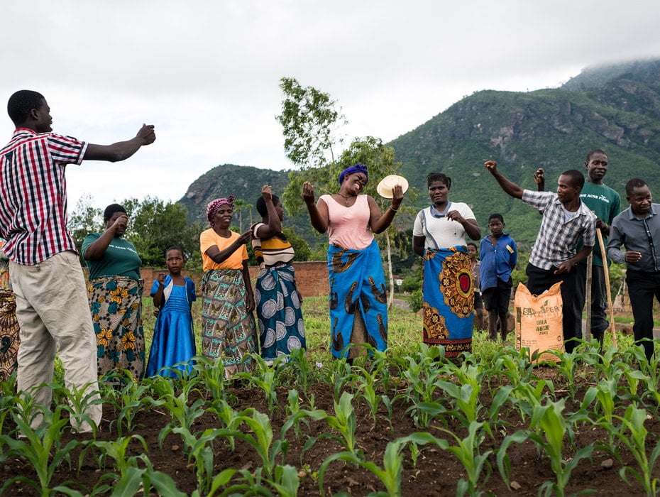 One Acre Fund - In the Name of Africa’s Poorest, for the Glory of the White Man