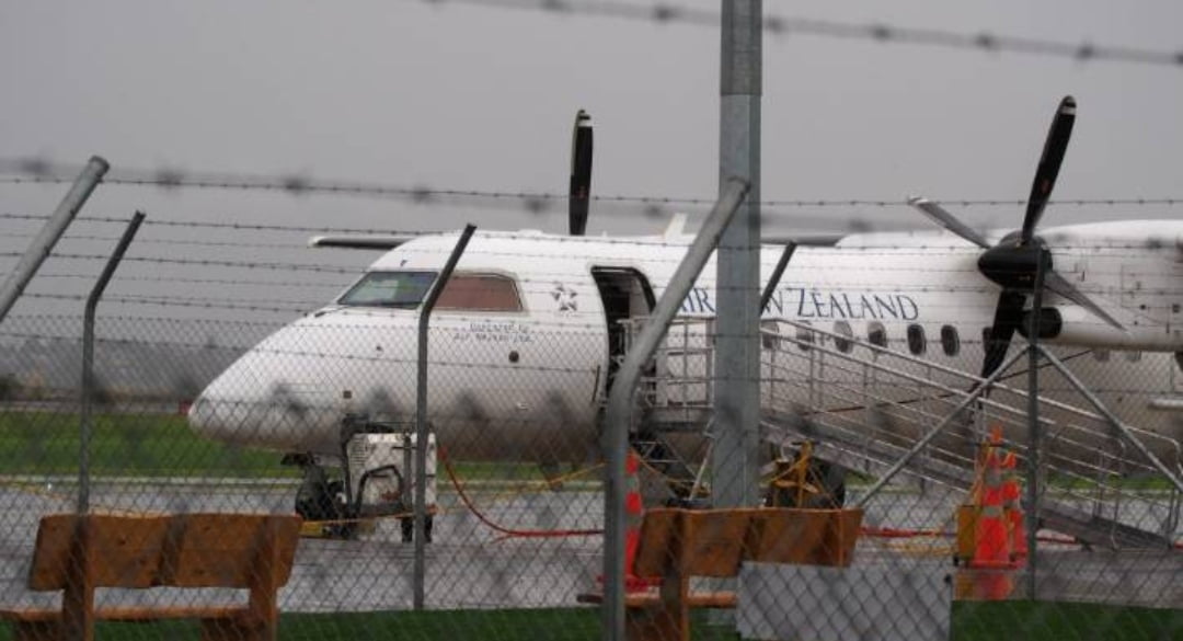 Emergency Plane Landing At Tauranga