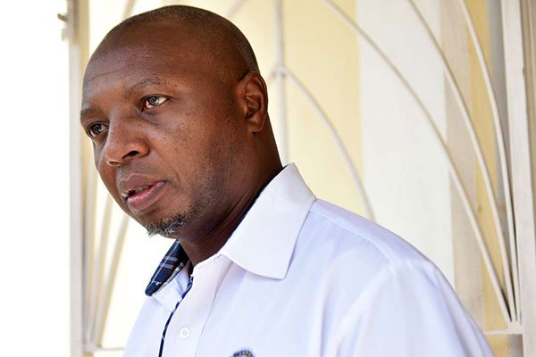 Smiling Liar: Corrupt KPA MD Daniel Manduku Needs To Do More Than Opening A Twitter Account