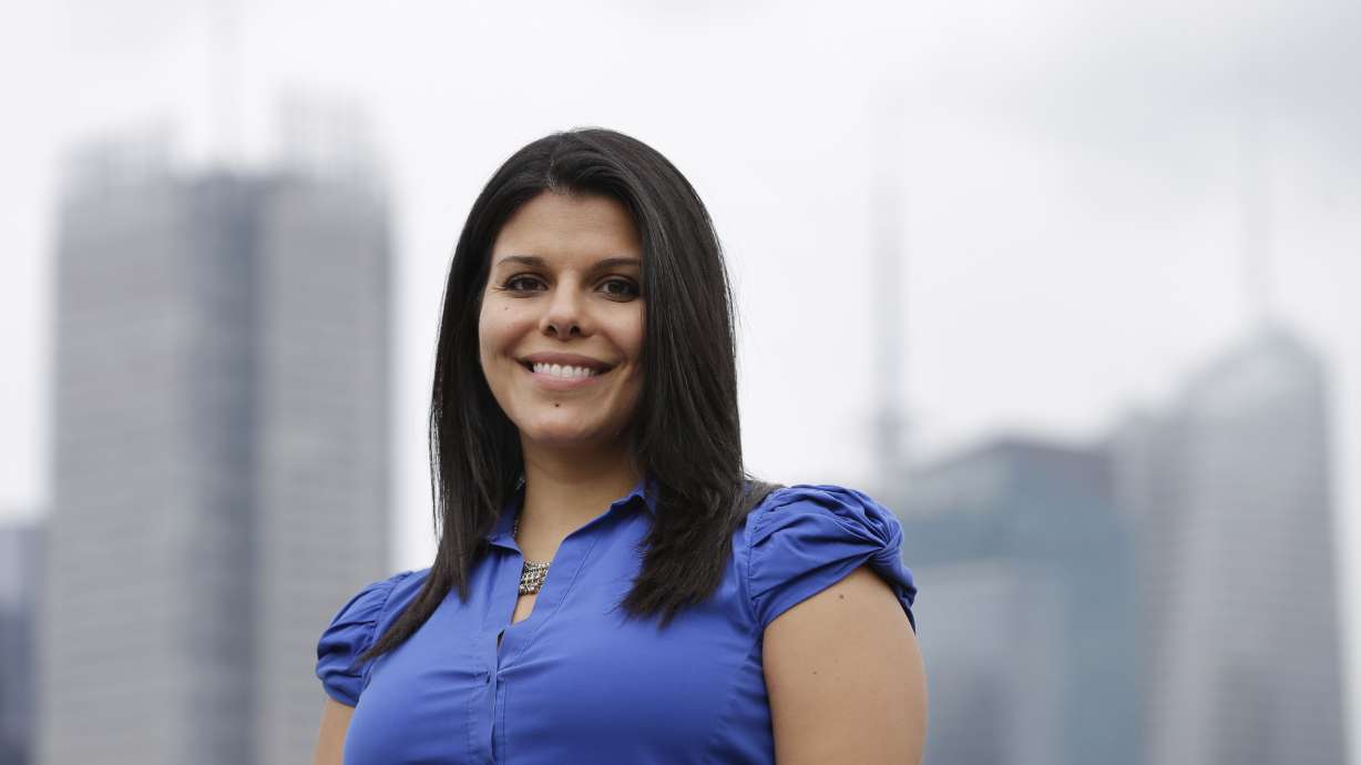 Vivian Salama Bio, Roots, Parents, Husband and Salary Revealed